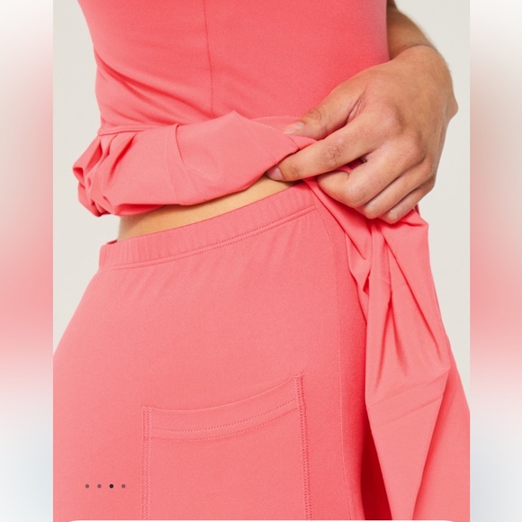 HOLLISTER GILLY HICKS ACTIVE PLEATED DRESS - Picture 3 of 3